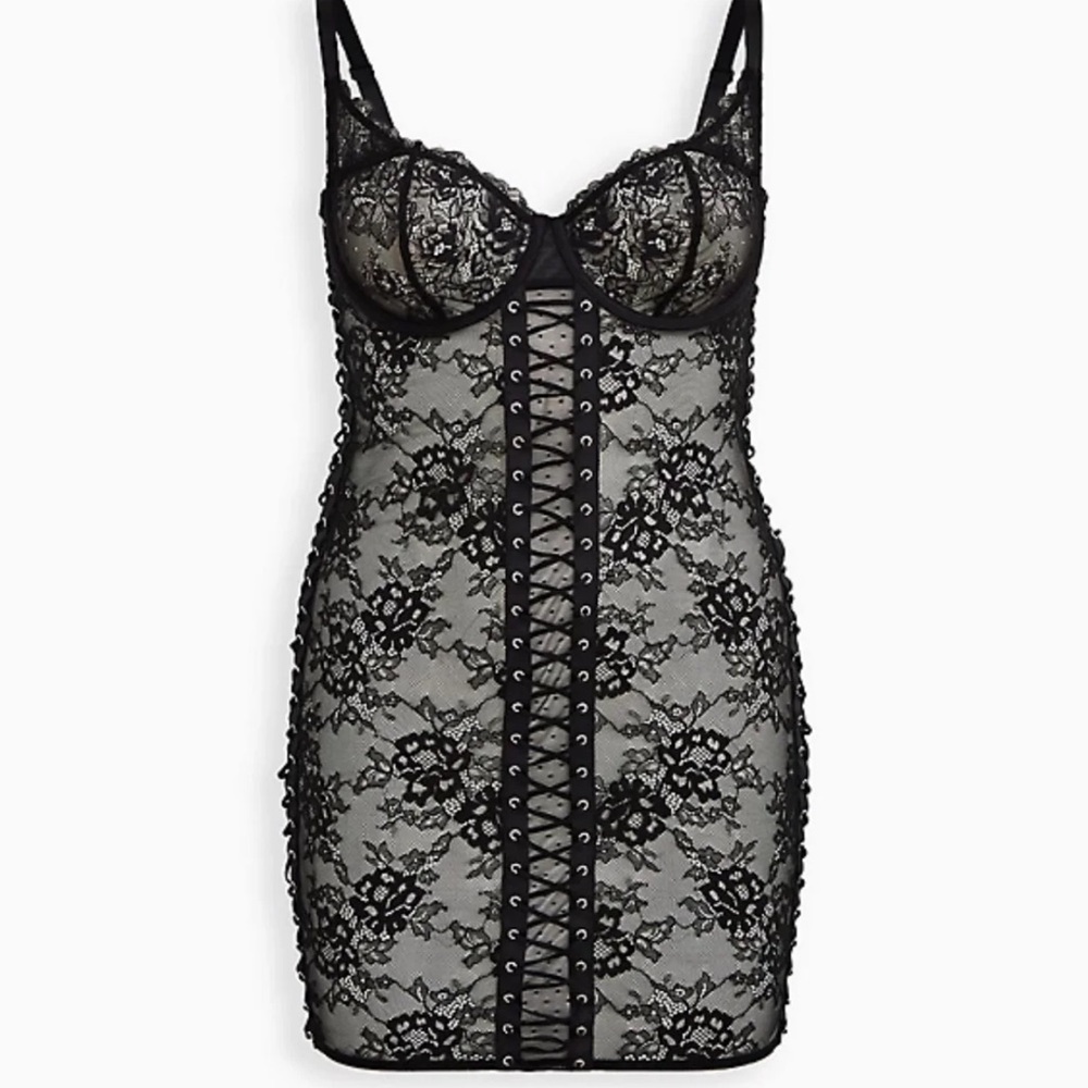 Torrid Black Lace Up Underwire Chemise - Picture 3 of 5